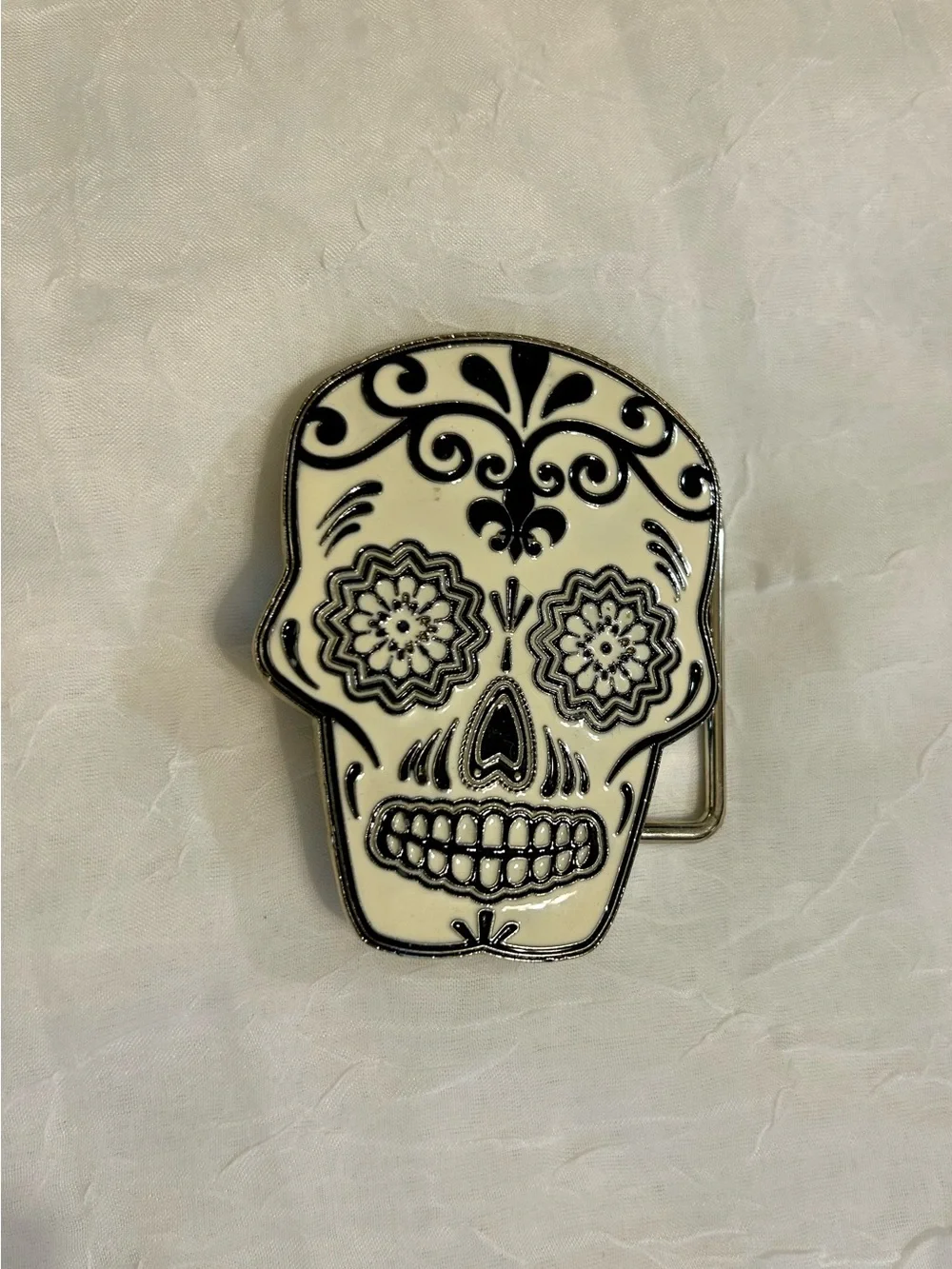 Sugar Skull belt buckle - Black and Cream
